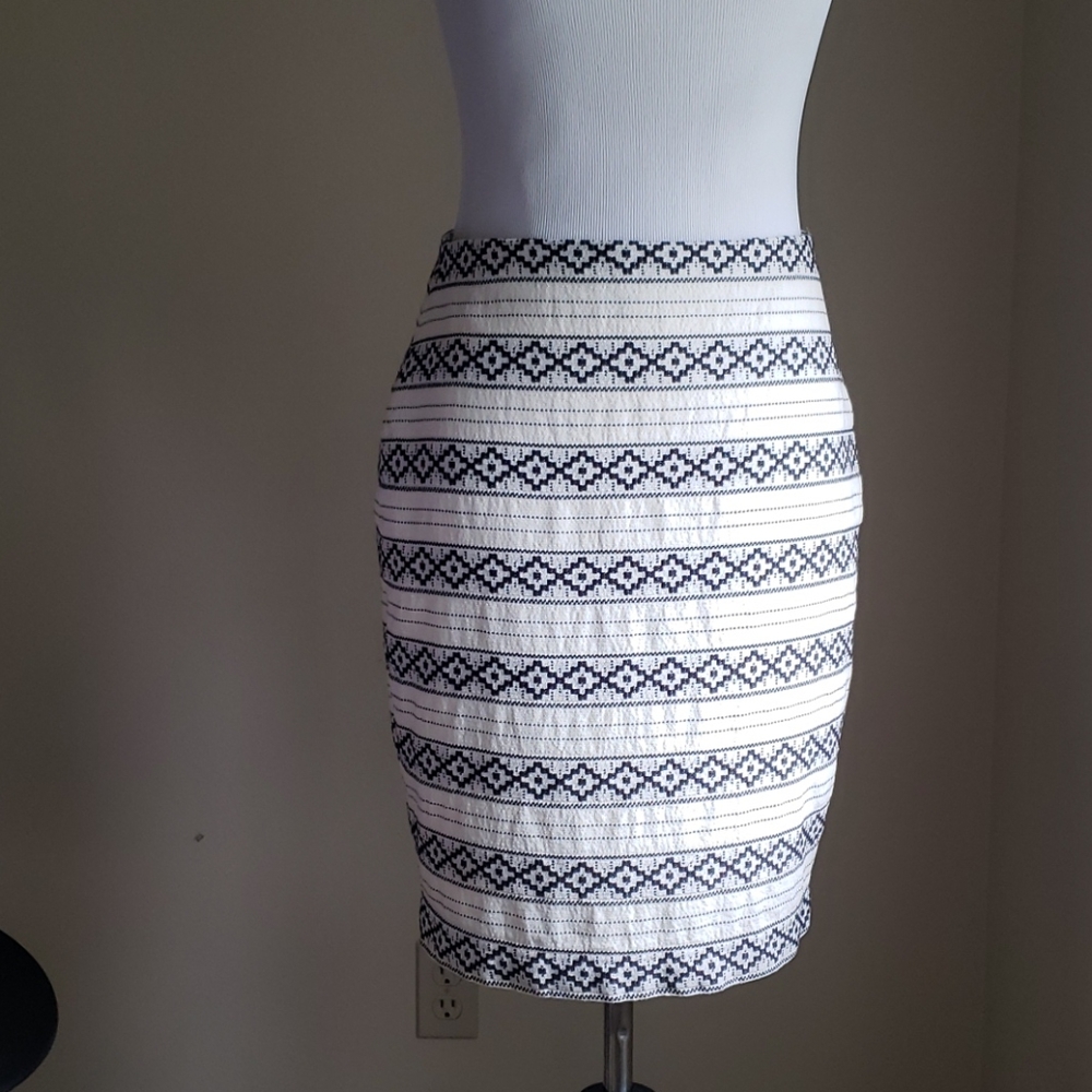 Ann Taylor linen pencil skirt